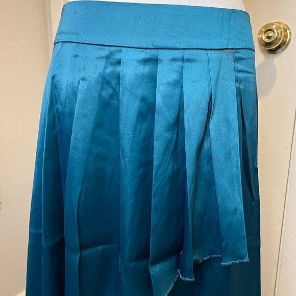 Shein Teal Unity Ruffle Trim Asymmetrical Hem Satin Skirt, Size Large - Picture 7 of 15